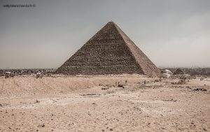 Égypte, Le Caire, site de Gizeh. Pyramide de Khéops. 5 septembre 2014 © Willy Blanchard