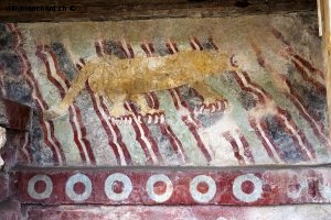 Mexique, site archéologique de Teotihuacán. Allée des Morts, représentation d'un puma. Fresque