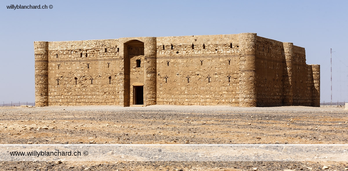 Jordanie, Zarqa. Qasr Kharana (Qasr Al-Harrana), château du désert du nord-est. 26 septembre 2009 © Willy Blanchard