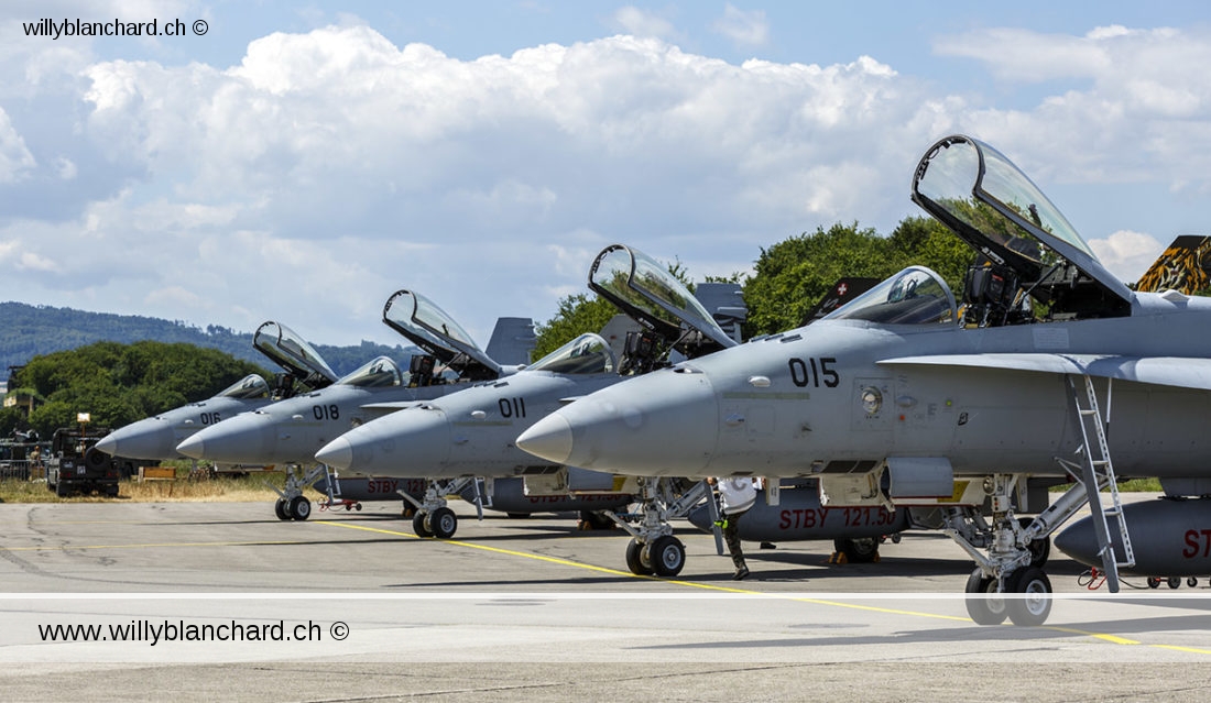 Aérodrome militaire de Payerne, journée des familles. Boeing F/A-18C Hornet. 14 juillet 2017 © Willy Blanchard
