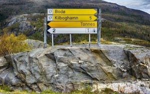 Norvège , Nordland. Passage du cercle polaire. Direction Kilboghamn. 27 septembre 2006 © Willy Blanchard