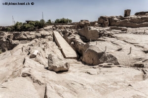 Égypte, Assouan. Obélisque inachevé. Vue depuis sa base. 15 septembre 2014 © Willy Blanchard