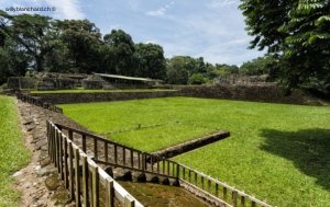 Guatemala, Izabal. Site archéologique de Quiriguá. Vue depuis l'acropolis. 9 septembre 2010 © Willy Blanchard