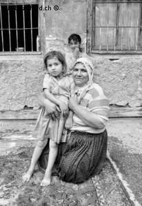 Turquie, Ankara. Les habitants du quartier inconnu. Juillet 1988 © Willy Blanchard