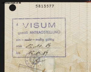 Passeport suisse de 1988, tampon des douanes DDR, Berlin Est, visa pour les Allemands de l'Est. Pas valable pour les étrangers. 12 novembre 1989 © Willy Blanchard