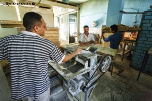 Jordanie. Boulangerie en ville de Kerak, Rue Khaled Ben Al-Walid. 14 septembre 2009 © Willy BLANCHARD